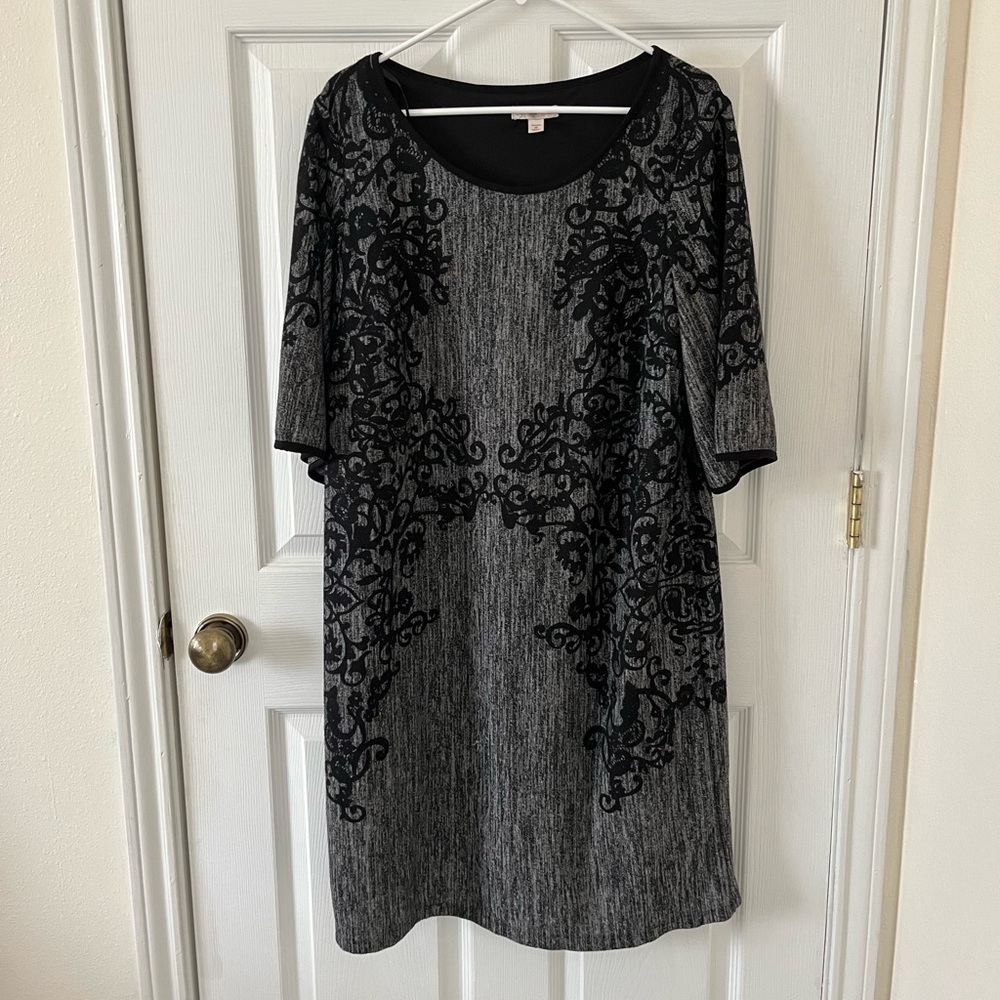 CB Black and Gray Long Sleeve Dress